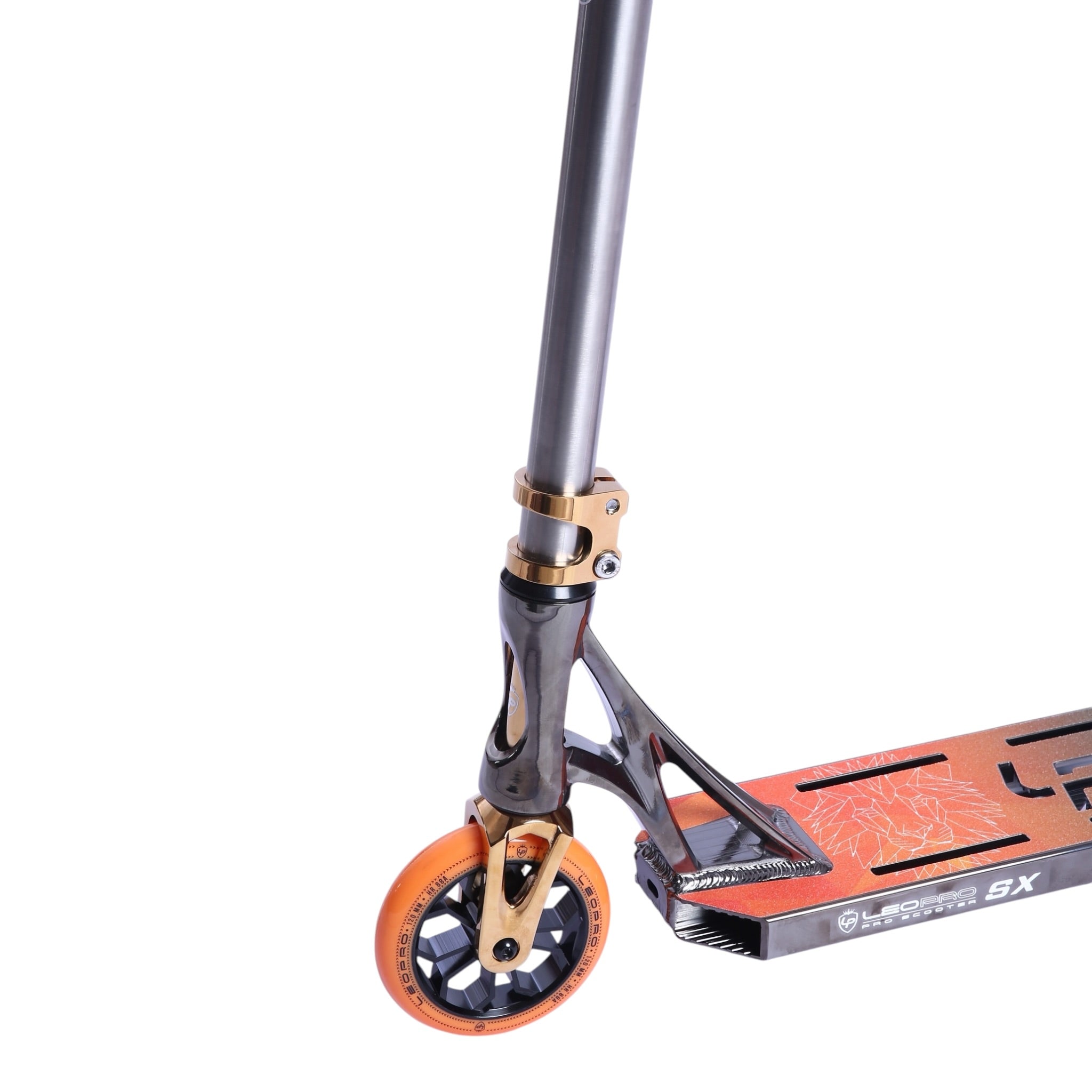 קורקינט פעלולים LEO PRO SX עם כידון טיטניום