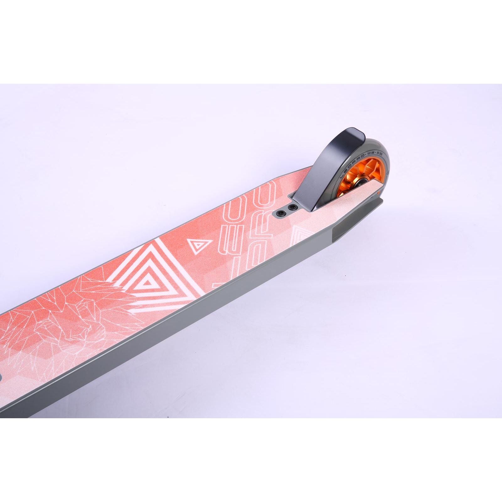 קורקינט פעלולים LEO PRO S5