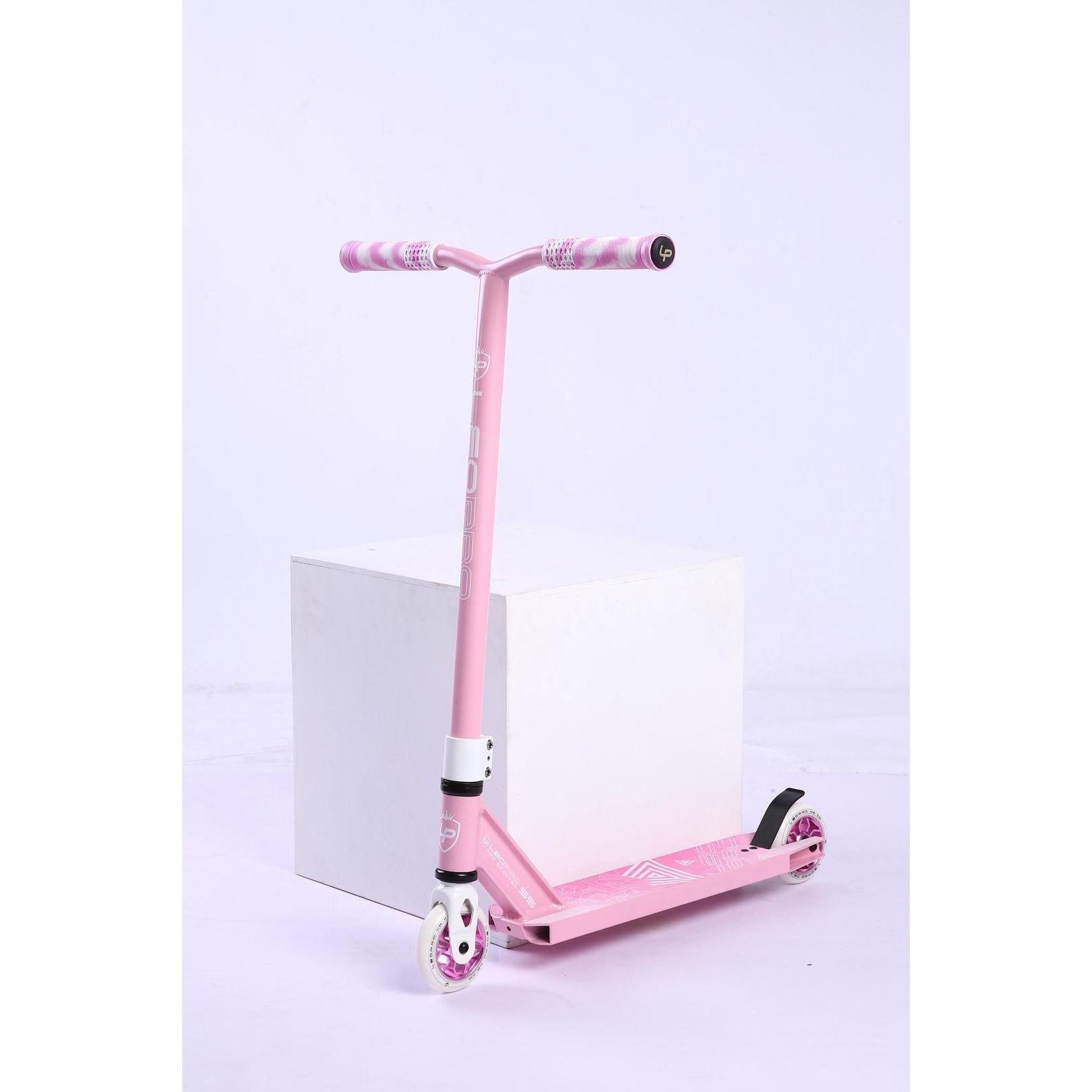 קורקינט פעלולים LEO PRO S5