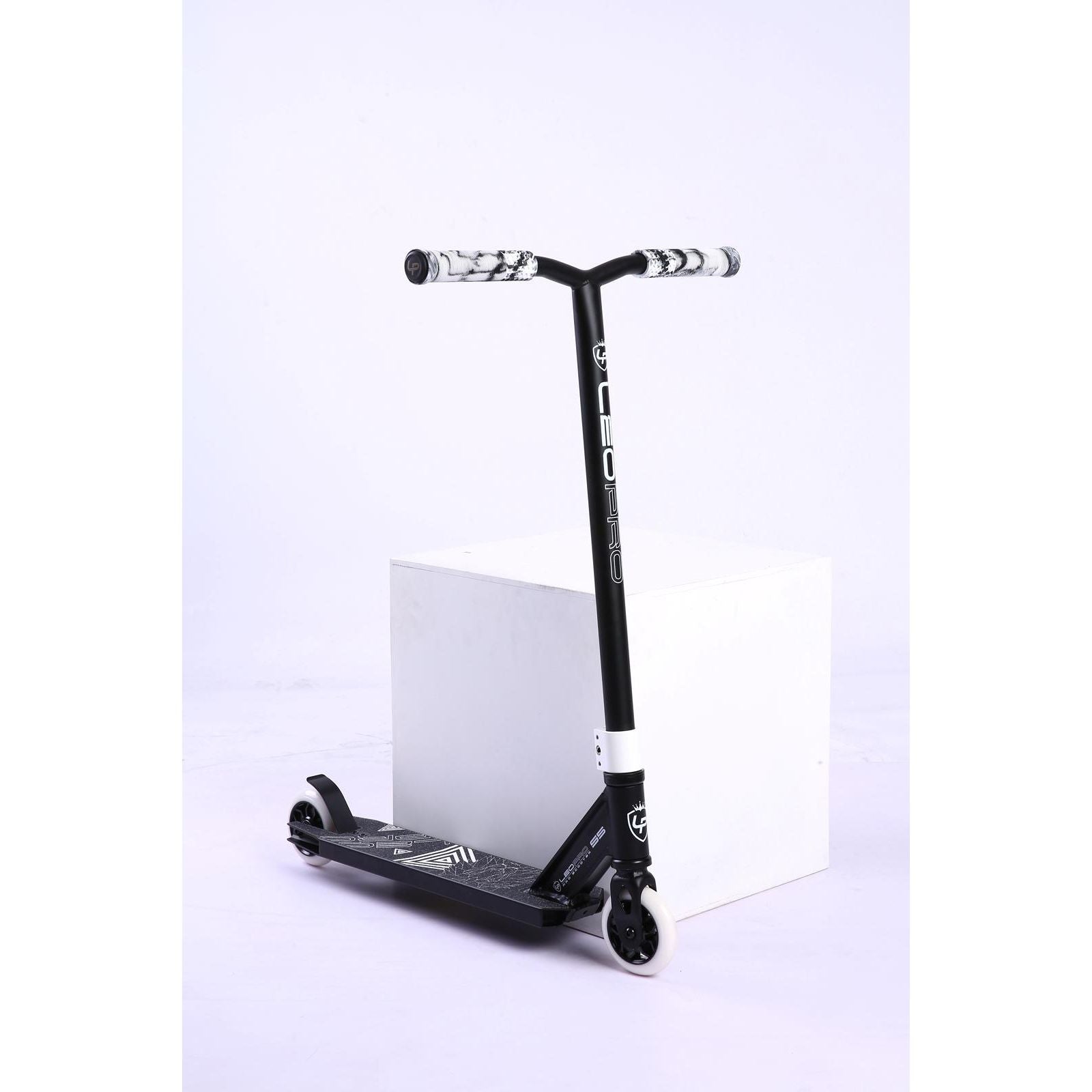 קורקינט פעלולים LEO PRO S5