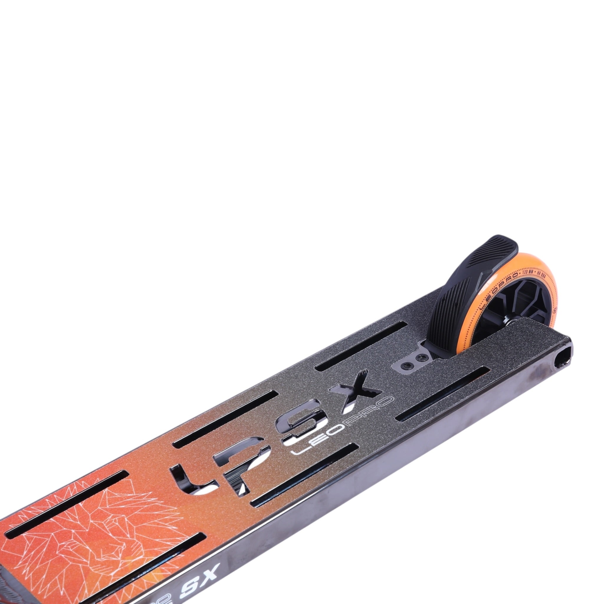 קורקינט פעלולים LEO PRO SX עם כידון טיטניום